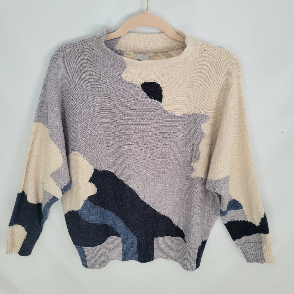 NIC+Zoe Sweater Womens Med. Abstract Pattern Beige/Cream/Blue Soft Knit.